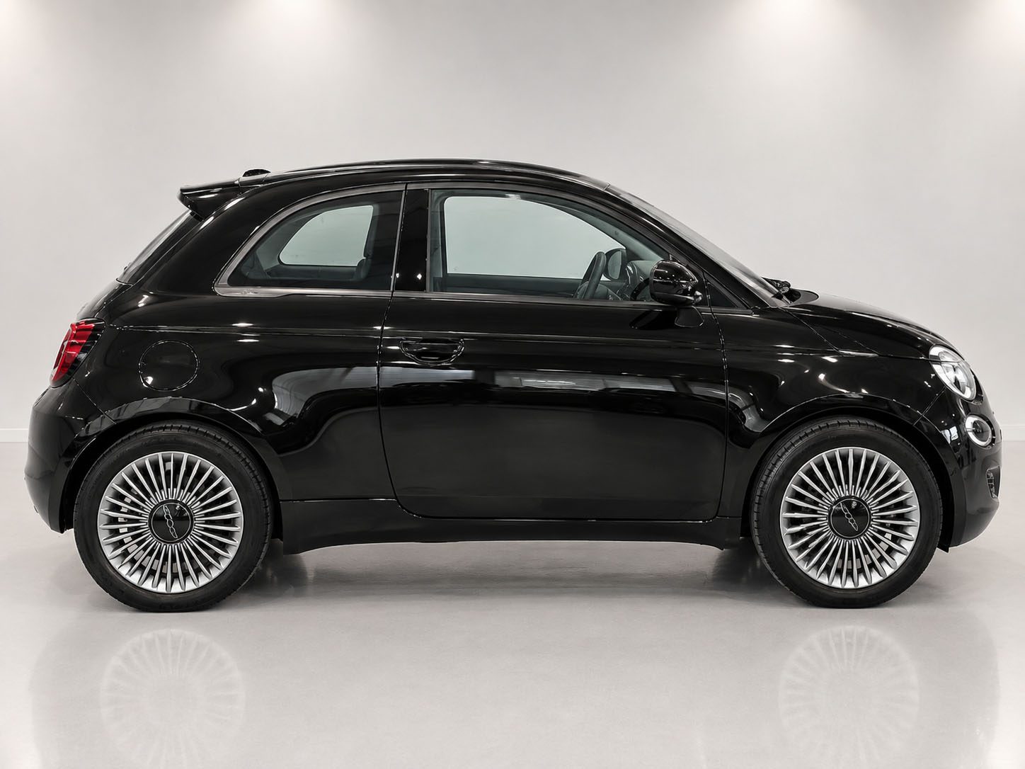 Fiat 500 (2020-->) 500 Berlina Hybrid Icon — foto 4
