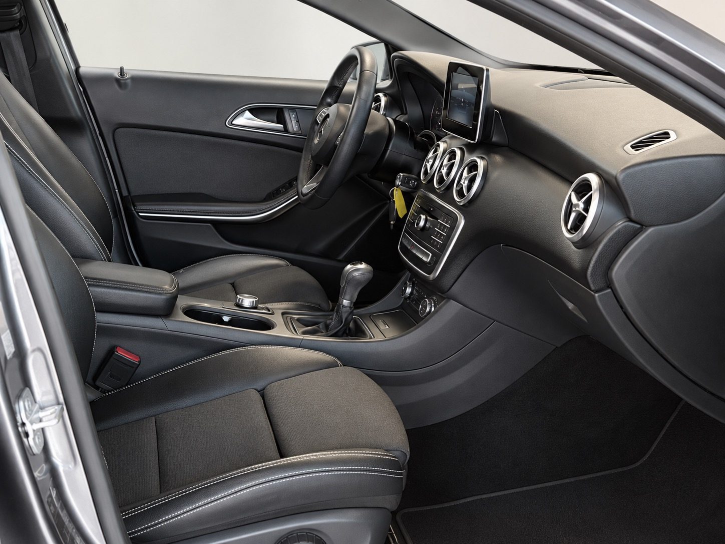 Mercedes Classe A (W176) A 180 BlueEFFICIENCY Premium — foto 10
