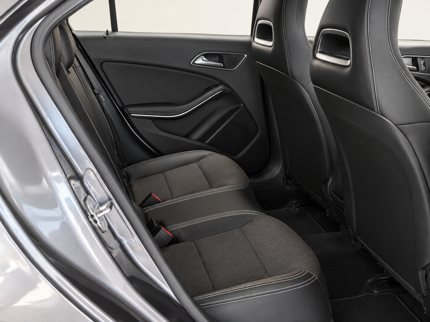 Mercedes Classe A (W176) A 180 BlueEFFICIENCY Premium — foto 11