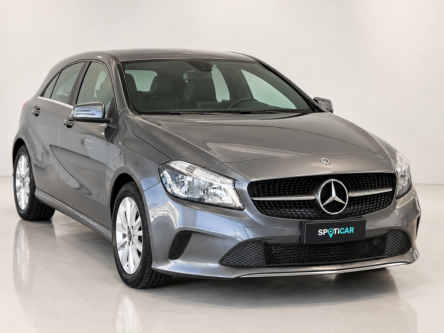 Mercedes Classe A (W176) A 180 BlueEFFICIENCY Premium — foto 3
