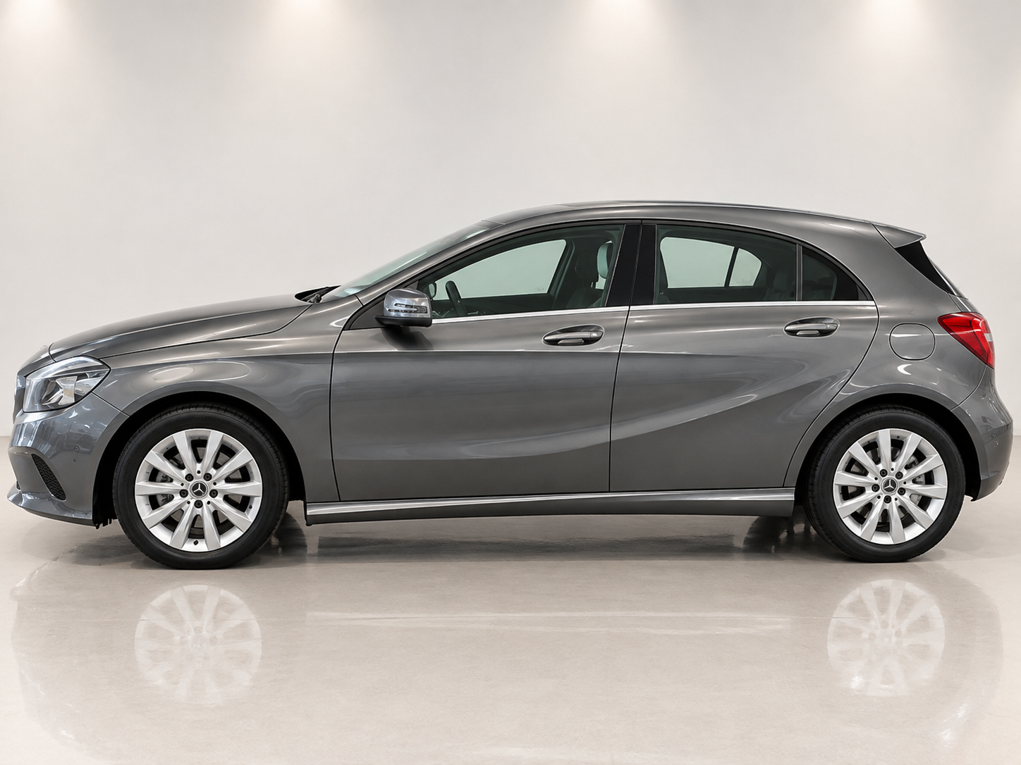 Mercedes Classe A (W176) A 180 BlueEFFICIENCY Premium — foto 8