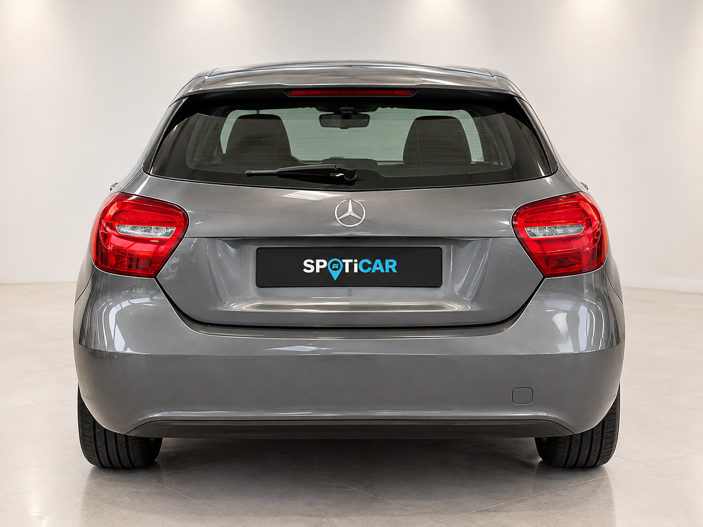 Mercedes Classe A (W176) A 180 BlueEFFICIENCY Premium — foto 6