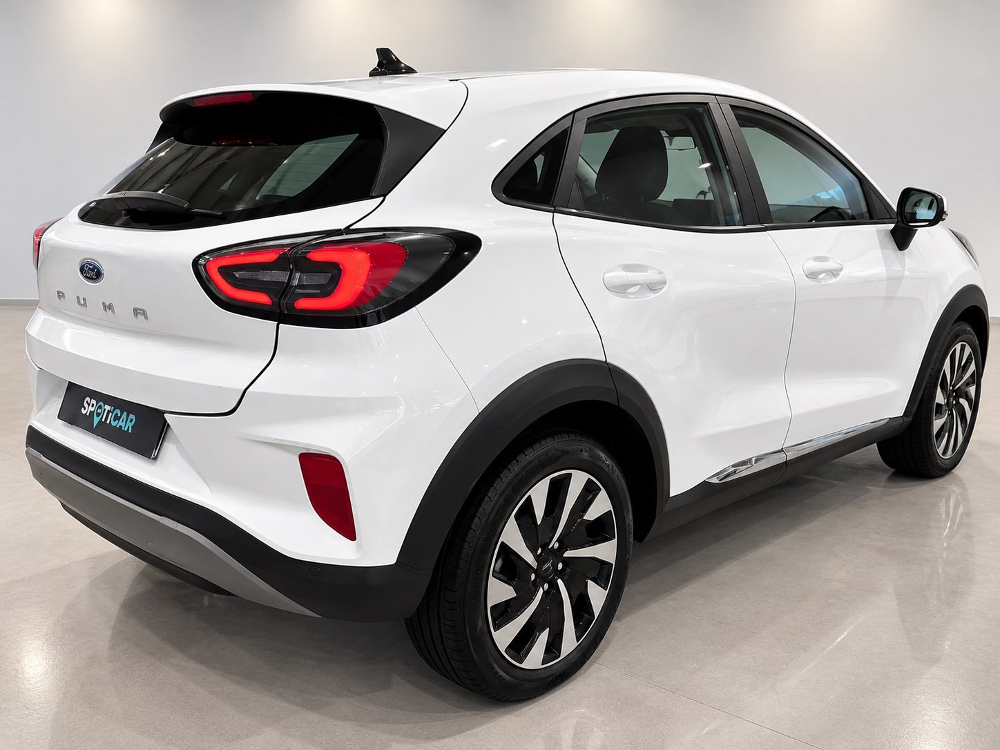 Ford Puma '19-> Puma 1.0 EcoBoost Hybrid 125 CV S&S Titanium — foto 4