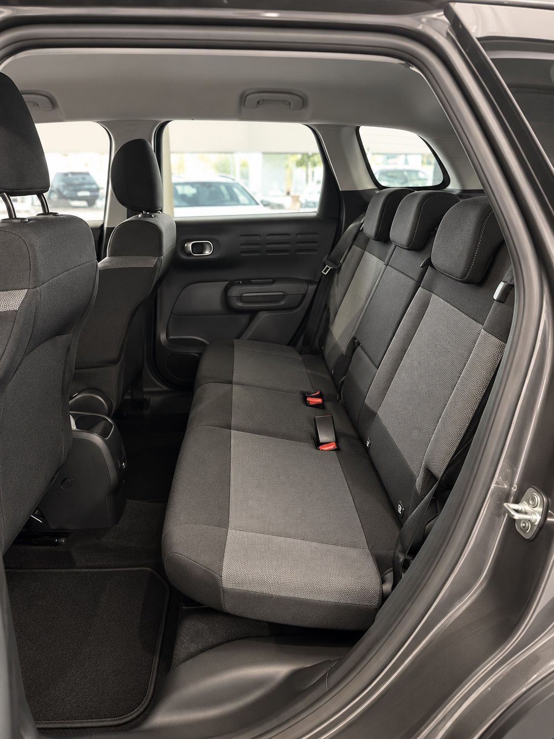 Citroën C3 Aircross C3 Aircross PureTech 130 S&S EAT6 Shine Pack — foto 9