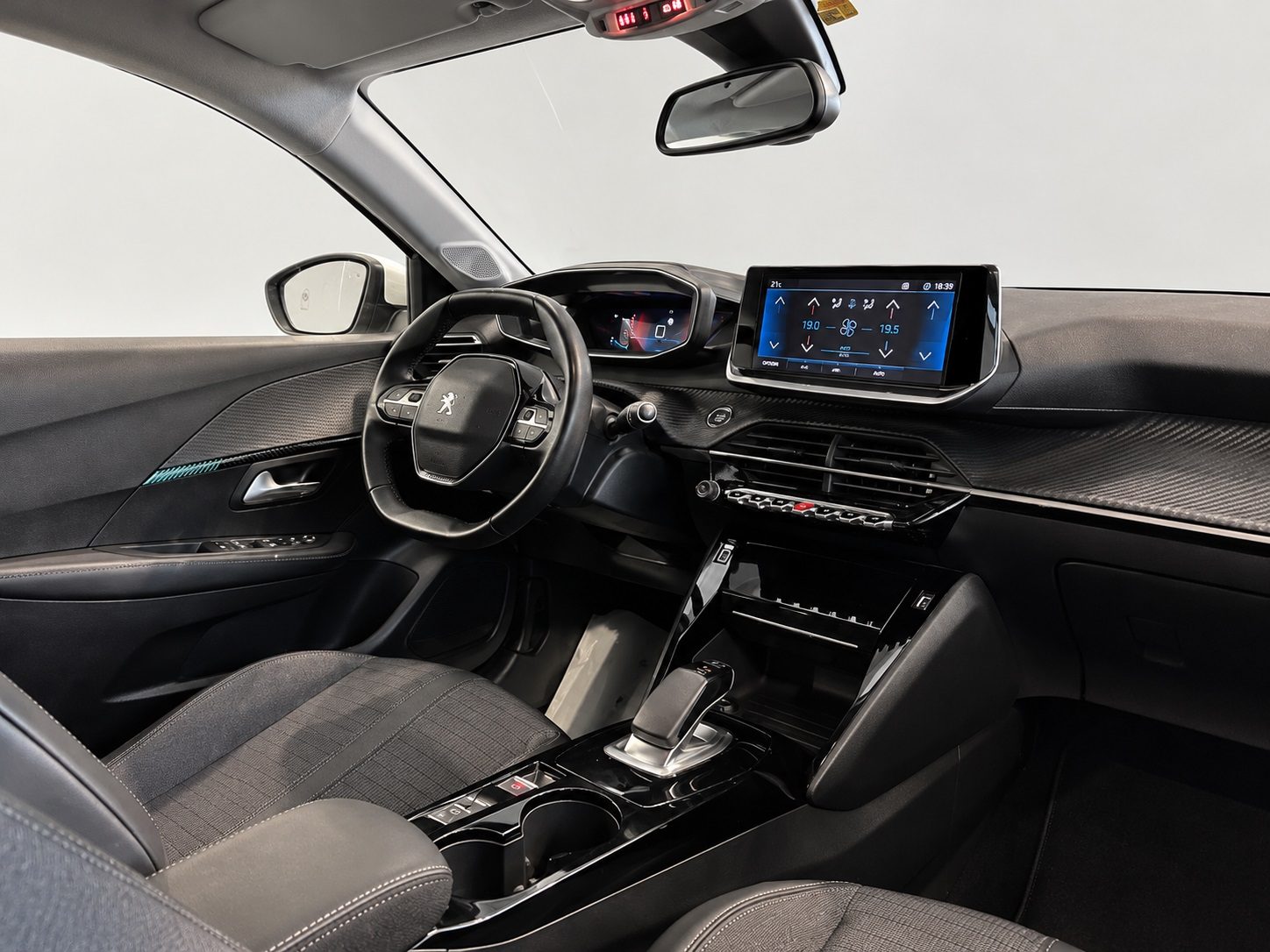 Peugeot 208 2ª serie 208 motore elettrico 136 CV 5 porte Allure Pack — foto 7