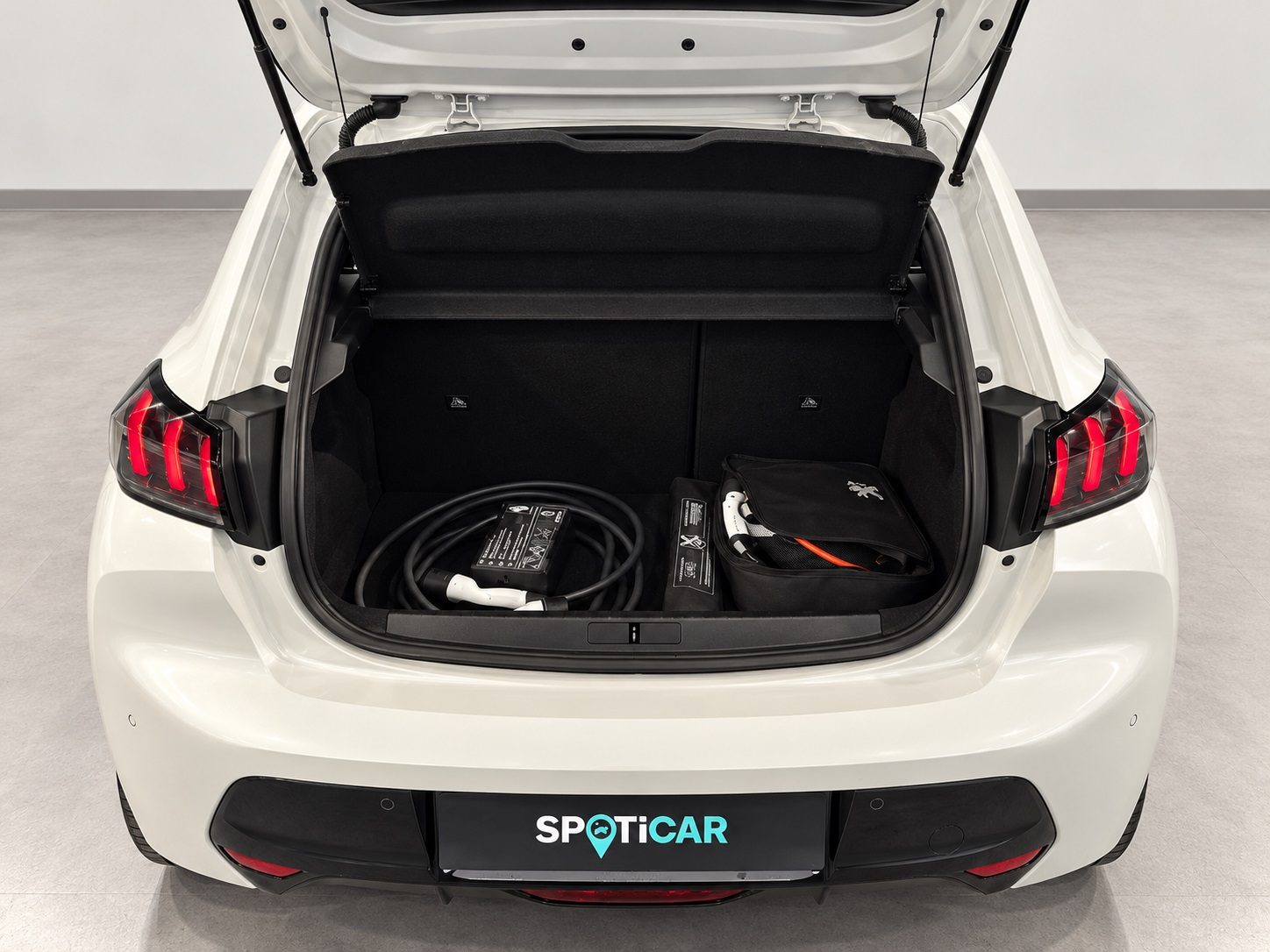 Peugeot 208 2ª serie 208 motore elettrico 136 CV 5 porte Allure Pack — foto 5