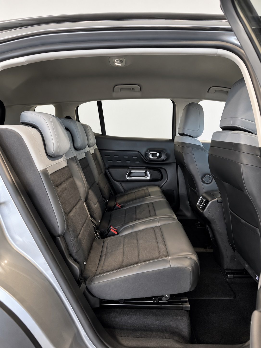 Citroën C5 Aircross C5 Aircross BlueHDi 130 S&S EAT8 Max — foto 13